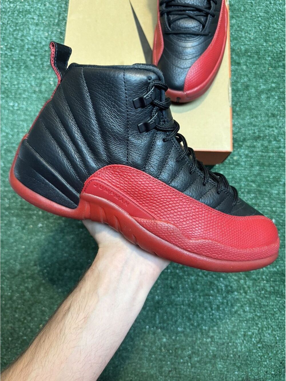 Jordan Retro 12 Flu Game Size 10